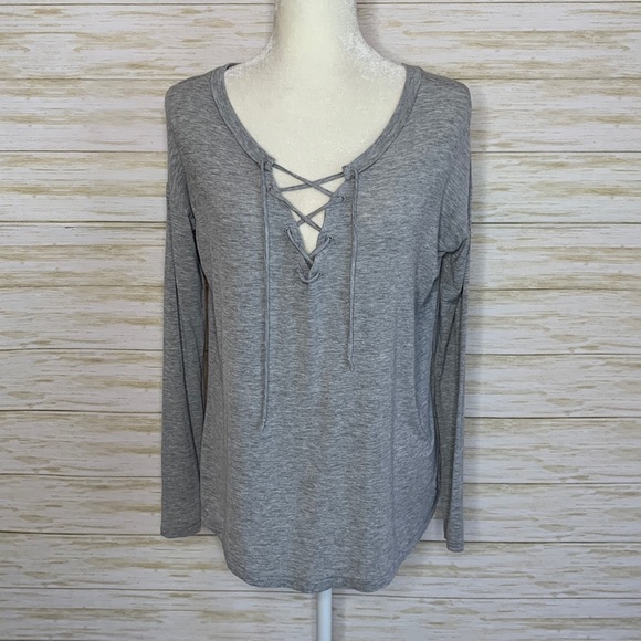 PINK Victoria’s Secret Top - Picture 1 of 7